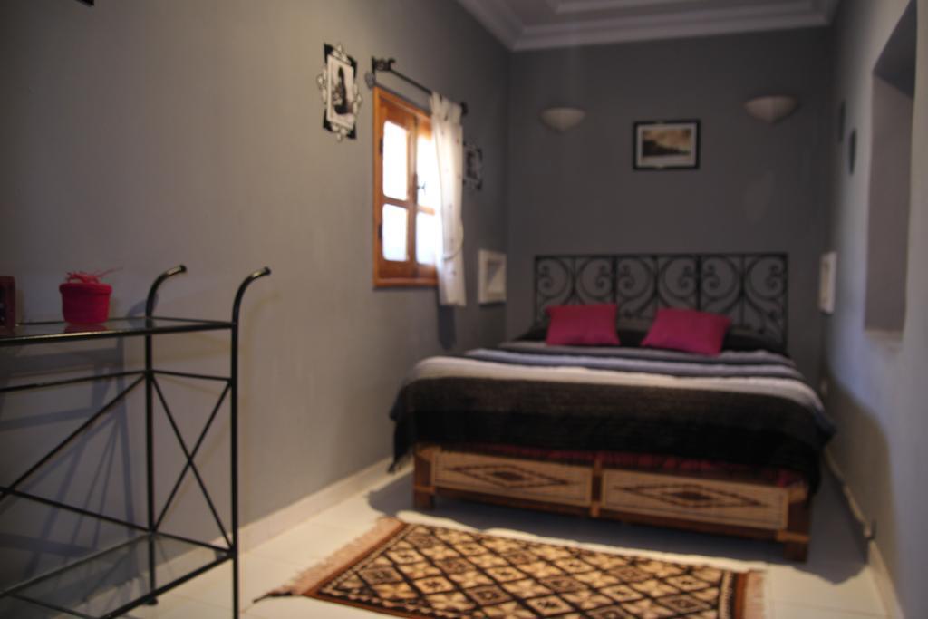 Maison D'Hotes Dar El Nath Уарзазат Экстерьер фото